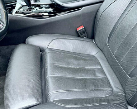 Чорний БМВ 5 Серія, об'ємом двигуна 3 л та пробігом 180 тис. км за 28000 $, фото 25 на Automoto.ua