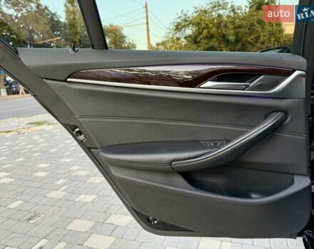 Черный БМВ 5 Серия, объемом двигателя 2 л и пробегом 189 тыс. км за 23400 $, фото 61 на Automoto.ua