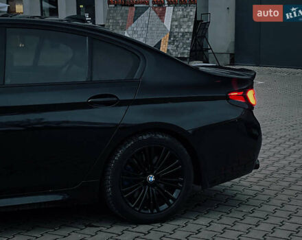 Чорний БМВ 5 Серія, об'ємом двигуна 3 л та пробігом 184 тис. км за 31000 $, фото 9 на Automoto.ua