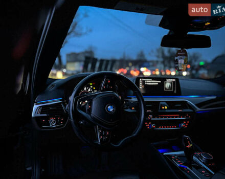 Чорний БМВ 5 Серія, об'ємом двигуна 3 л та пробігом 184 тис. км за 31000 $, фото 20 на Automoto.ua