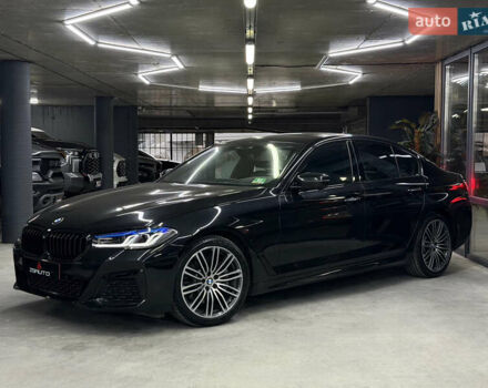 Чорний БМВ 5 Серія, об'ємом двигуна 3 л та пробігом 160 тис. км за 29900 $, фото 6 на Automoto.ua