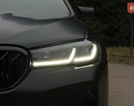 Черный БМВ 5 Серия, объемом двигателя 3 л и пробегом 145 тыс. км за 32400 $, фото 3 на Automoto.ua