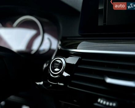 Черный БМВ 5 Серия, объемом двигателя 2 л и пробегом 117 тыс. км за 31000 $, фото 36 на Automoto.ua