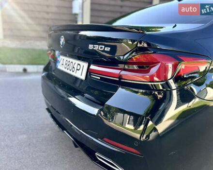 Черный БМВ 5 Серия, объемом двигателя 2 л и пробегом 117 тыс. км за 31000 $, фото 26 на Automoto.ua