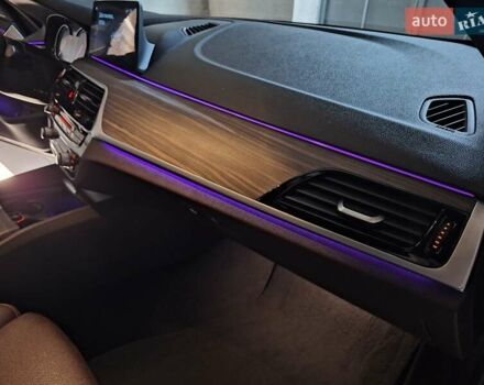 Черный БМВ 5 Серия, объемом двигателя 2 л и пробегом 137 тыс. км за 32000 $, фото 48 на Automoto.ua