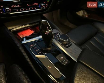 Чорний БМВ 5 Серія, об'ємом двигуна 2 л та пробігом 288 тис. км за 22500 $, фото 22 на Automoto.ua