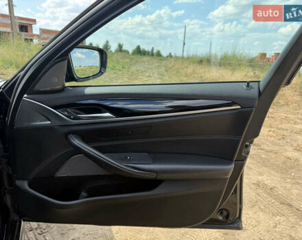 Черный БМВ 5 Серия, объемом двигателя 3 л и пробегом 105 тыс. км за 34700 $, фото 10 на Automoto.ua