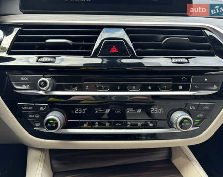 Черный БМВ 5 Серия, объемом двигателя 3 л и пробегом 143 тыс. км за 33000 $, фото 20 на Automoto.ua