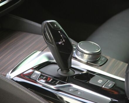 Чорний БМВ 5 Серія, об'ємом двигуна 2 л та пробігом 62 тис. км за 31000 $, фото 15 на Automoto.ua