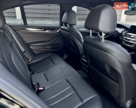 Черный БМВ 5 Серия, объемом двигателя 2 л и пробегом 117 тыс. км за 31000 $, фото 46 на Automoto.ua