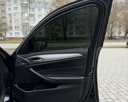 Чорний БМВ 5 Серія, об'ємом двигуна 2.99 л та пробігом 235 тис. км за 34500 $, фото 31 на Automoto.ua