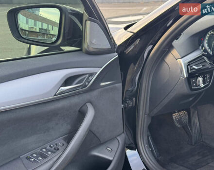 Черный БМВ 5 Серия, объемом двигателя 3 л и пробегом 159 тыс. км за 33700 $, фото 13 на Automoto.ua