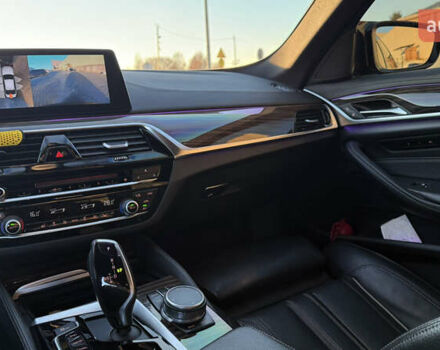 Черный БМВ 5 Серия, объемом двигателя 3 л и пробегом 140 тыс. км за 33100 $, фото 9 на Automoto.ua