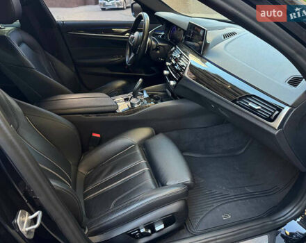 Черный БМВ 5 Серия, объемом двигателя 3 л и пробегом 97 тыс. км за 28900 $, фото 27 на Automoto.ua