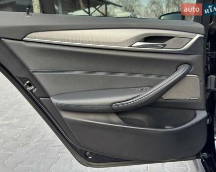 Черный БМВ 5 Серия, объемом двигателя 2.99 л и пробегом 239 тыс. км за 32300 $, фото 62 на Automoto.ua