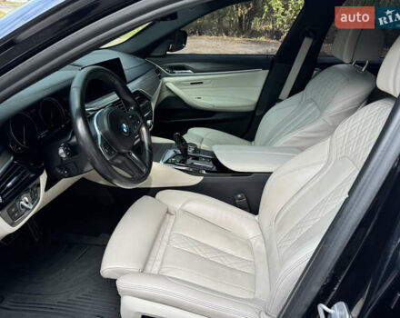 Черный БМВ 5 Серия, объемом двигателя 3 л и пробегом 143 тыс. км за 33000 $, фото 11 на Automoto.ua