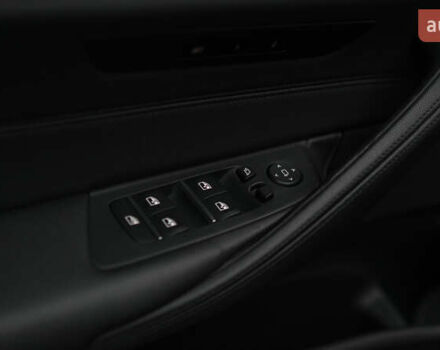 Чорний БМВ 5 Серія, об'ємом двигуна 2 л та пробігом 162 тис. км за 29999 $, фото 15 на Automoto.ua