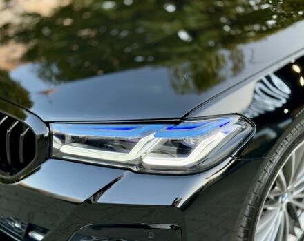 Черный БМВ 5 Серия, объемом двигателя 2.03 л и пробегом 80 тыс. км за 23000 $, фото 5 на Automoto.ua