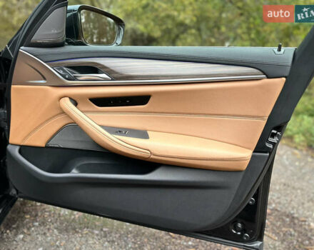 Черный БМВ 5 Серия, объемом двигателя 2 л и пробегом 202 тыс. км за 28000 $, фото 50 на Automoto.ua