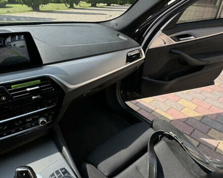 Черный БМВ 5 Серия, объемом двигателя 2 л и пробегом 231 тыс. км за 28500 $, фото 18 на Automoto.ua