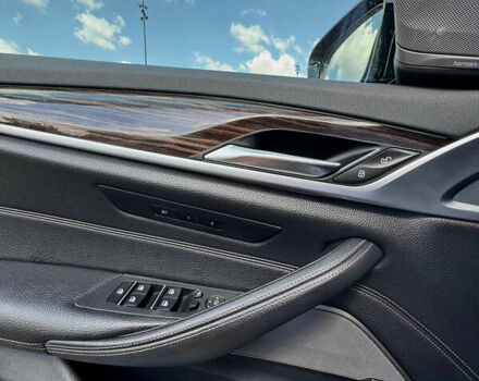 Черный БМВ 5 Серия, объемом двигателя 3 л и пробегом 191 тыс. км за 35999 $, фото 5 на Automoto.ua