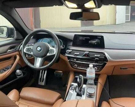 Чорний БМВ 5 Серія, об'ємом двигуна 3 л та пробігом 130 тис. км за 23000 $, фото 11 на Automoto.ua