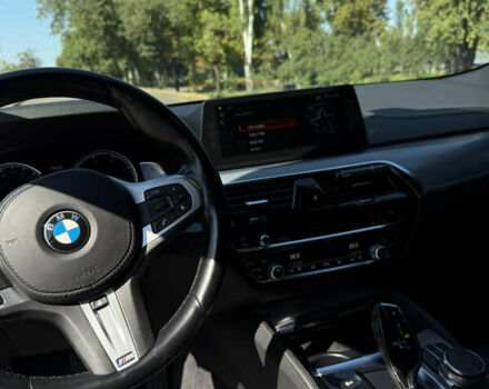 Чорний БМВ 5 Серія, об'ємом двигуна 2.99 л та пробігом 220 тис. км за 36500 $, фото 9 на Automoto.ua