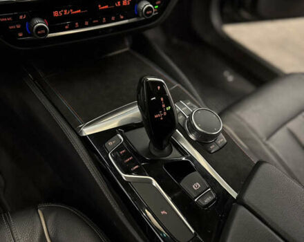 Черный БМВ 5 Серия, объемом двигателя 3 л и пробегом 169 тыс. км за 27999 $, фото 11 на Automoto.ua