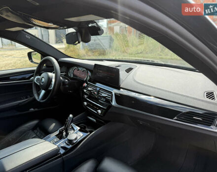 Черный БМВ 5 Серия, объемом двигателя 3 л и пробегом 105 тыс. км за 34700 $, фото 12 на Automoto.ua