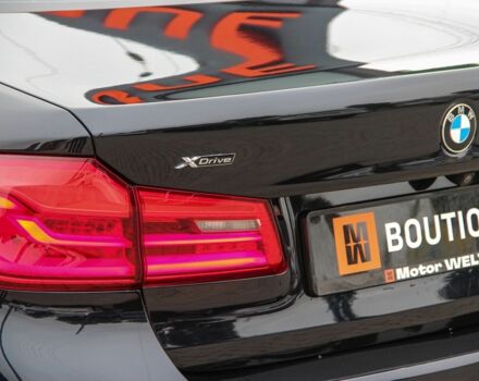 Чорний БМВ 5 Серія, об'ємом двигуна 2 л та пробігом 62 тис. км за 31000 $, фото 12 на Automoto.ua