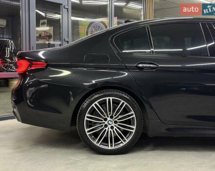 Чорний БМВ 5 Серія, об'ємом двигуна 3 л та пробігом 160 тис. км за 29900 $, фото 17 на Automoto.ua