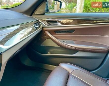 Чорний БМВ 5 Серія, об'ємом двигуна 3 л та пробігом 73 тис. км за 36800 $, фото 21 на Automoto.ua