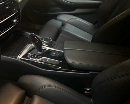 Черный БМВ 5 Серия, объемом двигателя 2 л и пробегом 85 тыс. км за 31000 $, фото 8 на Automoto.ua