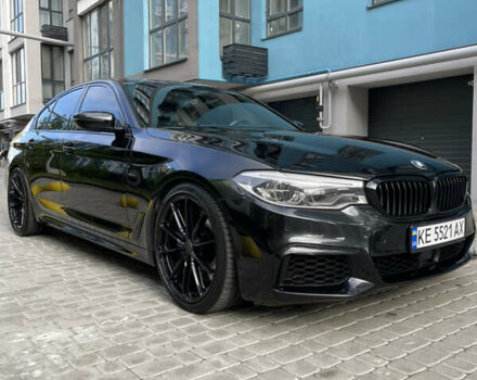 БМВ 5 Серия 2018 в Днепре (Днепропетровске) на Automoto.ua Черный БМВ 5 Серия, объемом двигателя 4.39 л и пробегом 129 тыс. км за 35599 $, фото 61 на Automoto.ua