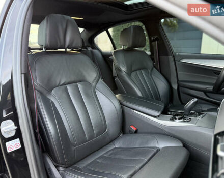 Чорний БМВ 5 Серія, об'ємом двигуна 3 л та пробігом 91 тис. км за 38500 $, фото 92 на Automoto.ua