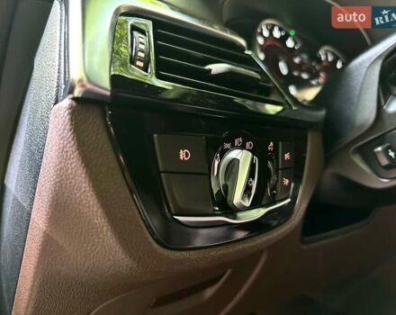 Черный БМВ 5 Серия, объемом двигателя 3 л и пробегом 134 тыс. км за 37000 $, фото 33 на Automoto.ua