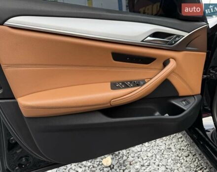 Чорний БМВ 5 Серія, об'ємом двигуна 2 л та пробігом 290 тис. км за 25500 $, фото 22 на Automoto.ua