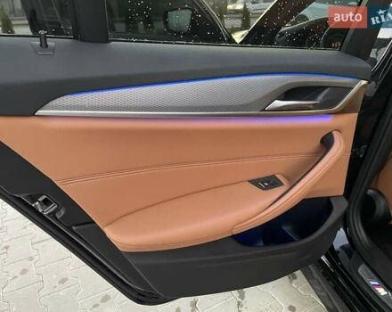 Чорний БМВ 5 Серія, об'ємом двигуна 2.99 л та пробігом 153 тис. км за 38700 $, фото 38 на Automoto.ua