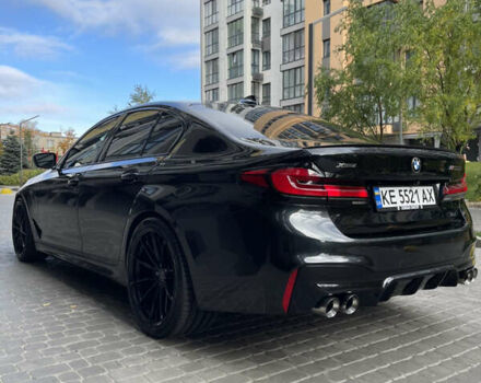 БМВ 5 Серия 2018 в Днепре (Днепропетровске) на Automoto.ua Черный БМВ 5 Серия, объемом двигателя 4.39 л и пробегом 129 тыс. км за 35599 $, фото 68 на Automoto.ua