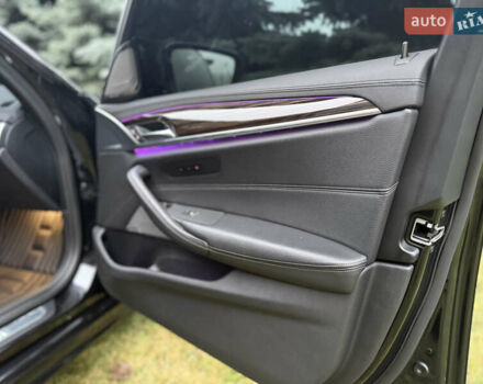 Чорний БМВ 5 Серія, об'ємом двигуна 4.39 л та пробігом 142 тис. км за 37700 $, фото 31 на Automoto.ua