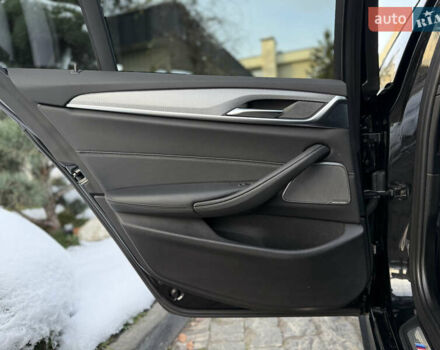 Чорний БМВ 5 Серія, об'ємом двигуна 3 л та пробігом 91 тис. км за 38500 $, фото 74 на Automoto.ua