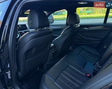 Черный БМВ 5 Серия, объемом двигателя 3 л и пробегом 103 тыс. км за 35000 $, фото 7 на Automoto.ua