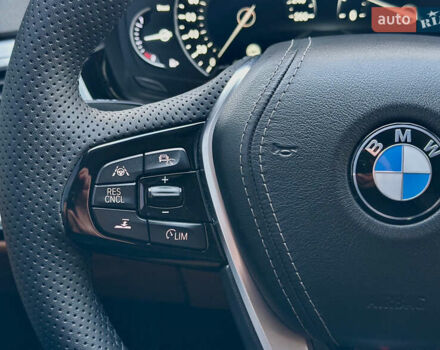 Черный БМВ 5 Серия, объемом двигателя 2 л и пробегом 290 тыс. км за 26499 $, фото 66 на Automoto.ua