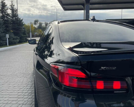 БМВ 5 Серия 2018 в Днепре (Днепропетровске) на Automoto.ua Черный БМВ 5 Серия, объемом двигателя 4.39 л и пробегом 129 тыс. км за 35599 $, фото 13 на Automoto.ua