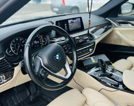 Черный БМВ 5 Серия, объемом двигателя 2 л и пробегом 120 тыс. км за 29999 $, фото 10 на Automoto.ua