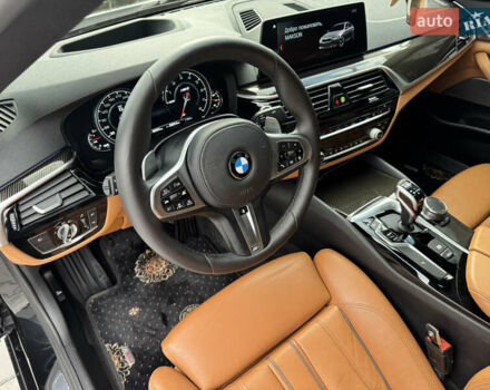 БМВ 5 Серия 2018 в Виннице на Automoto.ua Черный БМВ 5 Серия, объемом двигателя 3 л и пробегом 67 тыс. км за 43000 $, фото 37 на Automoto.ua