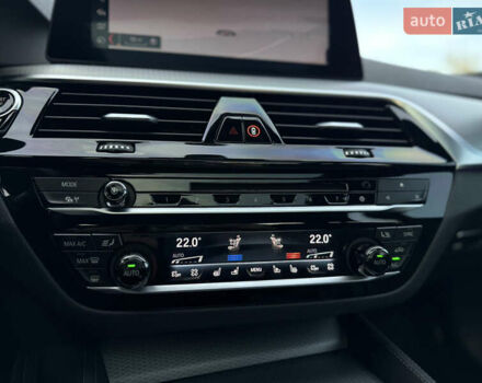 Чорний БМВ 5 Серія, об'ємом двигуна 3 л та пробігом 91 тис. км за 38500 $, фото 44 на Automoto.ua