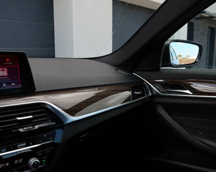 Черный БМВ 5 Серия, объемом двигателя 2 л и пробегом 180 тыс. км за 26000 $, фото 6 на Automoto.ua