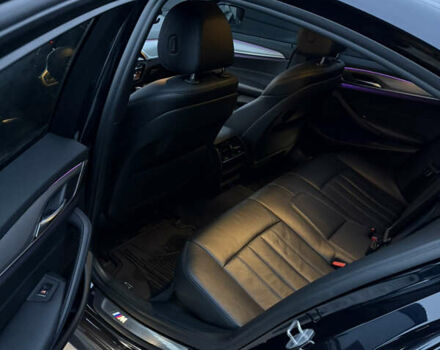 Чорний БМВ 5 Серія, об'ємом двигуна 2 л та пробігом 129 тис. км за 31000 $, фото 11 на Automoto.ua