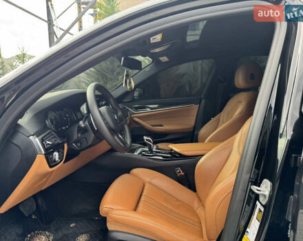 БМВ 5 Серия 2018 в Виннице на Automoto.ua Черный БМВ 5 Серия, объемом двигателя 3 л и пробегом 67 тыс. км за 43000 $, фото 36 на Automoto.ua